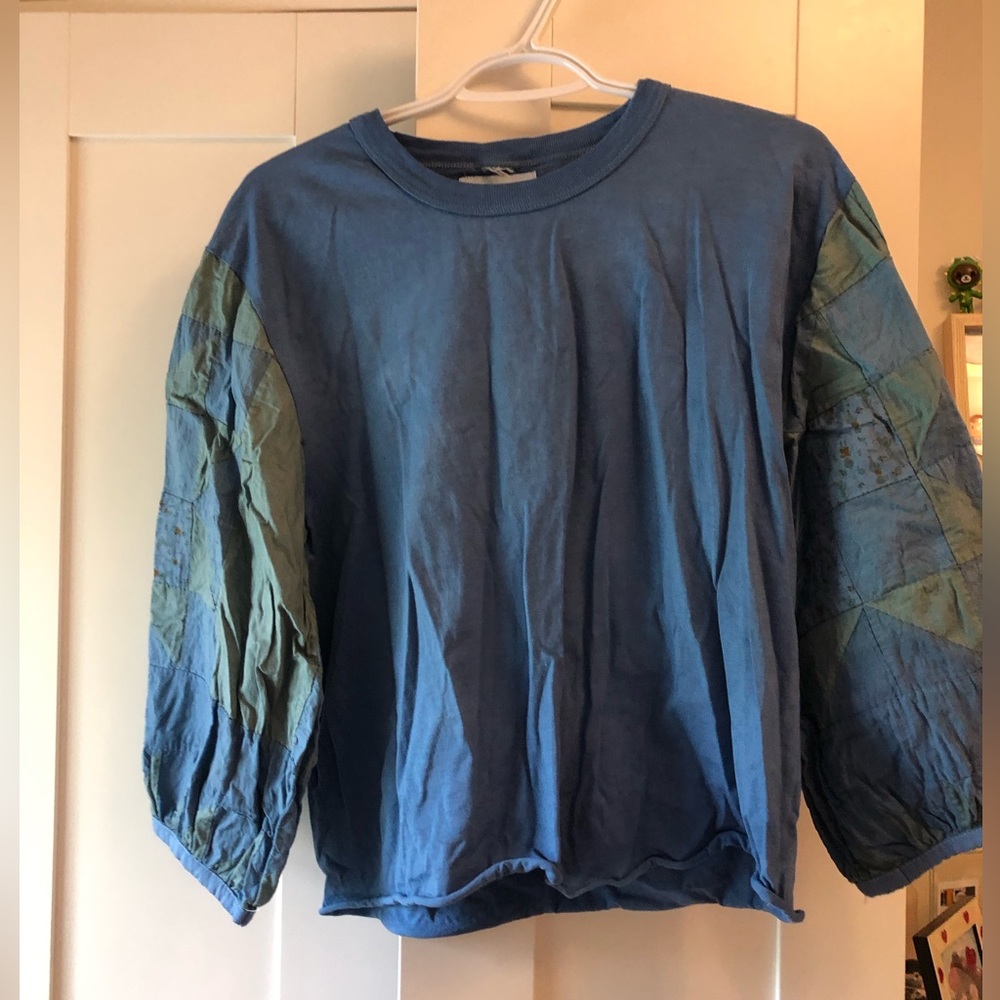 Quilted puff sleeve t-shirt by Night Moves